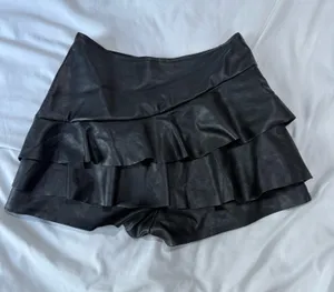 DO+BE Leather Skort Black thumbnail 1