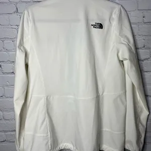 Women’s the north face jacket thumbnail 3