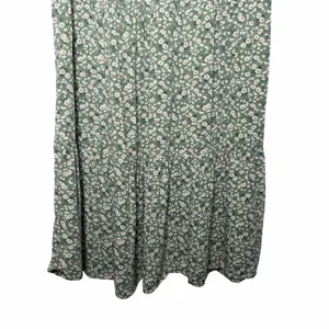 American Eagle Women's L Green Ditsy Floral Tiered Maxi Skirt Cottagecore Boho thumbnail 5