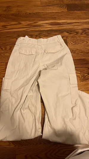 Hollister Cargo Pants thumbnail 3