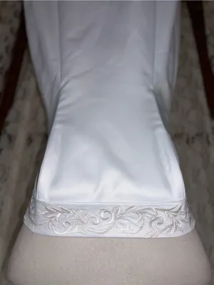 Beautiful Vintage 90s Roberta Bridal Simple Satin Wedding Gown thumbnail 4