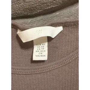 NWOT H&M Size XS Y2K Long Sleeve‎ Ribbed Brown Round Neck Cotton Stretch Causal thumbnail 3