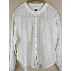 Anthropologie Pilcro Tavi Textured Blouse S Button Down Ivory Boho thumbnail 2