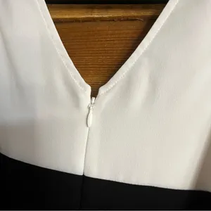 Victoria’s Secret White And Black‎ Dress Size 0 thumbnail 7