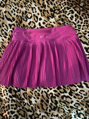 Lululemon Skirt thumbnail 2