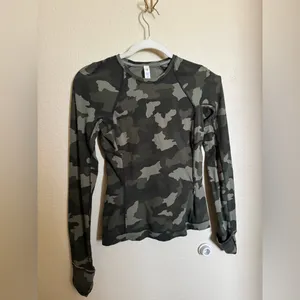 Lululemon Its Rulu Run Long‎ Sleeve Shirt 2 Heritage 365 Camo Medium Olive Multi thumbnail 4