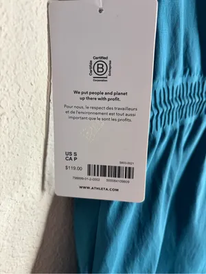 Athleta Poplin Levitate Tank size small thumbnail 3