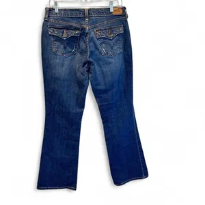 Levi’s 515 Bootcut Jeans Y2K‎ Medium Wash Stretch Denim Size 8 thumbnail 2