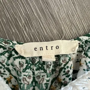 Entro Top Womens Large Off The Shoulder Shirt Colorful Green thumbnail 2