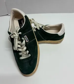 Golden Goose Soul Star‎ Low Top Velvet Sneakers - Size 39. thumbnail 1