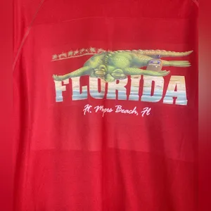 Vintage Florida Ft Myers Beach t-shirt. Short sleeve. Summer. 100% polyester. thumbnail 2
