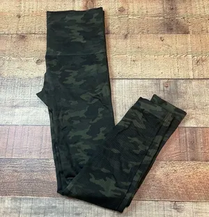 SPANX Women's Army Green Camo High Waisted Look At Me Now Leggings Sz M thumbnail 1