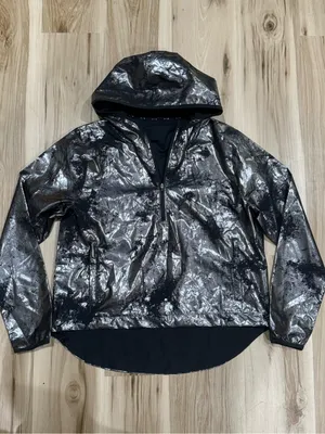Nike Air Foil Print Black Silver Running Jacket Women’s Medium thumbnail 2