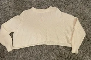 Cotton On White Crop Top Sweater thumbnail 4