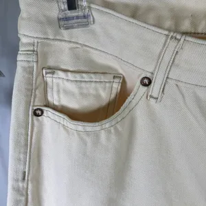 Express‎ Womens Jeans Size 10R Beige Distressed Denim High Rise Mom Jeans thumbnail 3