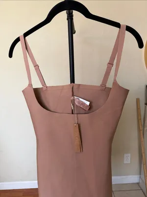 Skims Body Zoned Open Bust Mid Thigh Bodysuit Sz XL Color: Sienna thumbnail 4