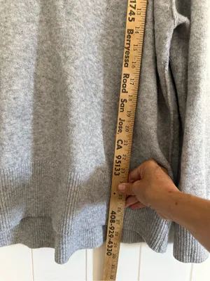 Aerie Oversized V-Neck Lightweight Sweater - Light Gray thumbnail 5