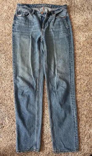 American Eagle Jeans Mom thumbnail 1