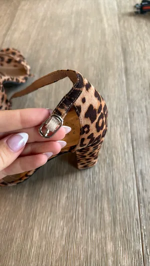Target heels thumbnail 3