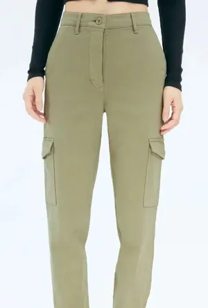 Aritzia Wilfred Free Women Pants‎ Sz 6 Green Modern Cargo High Rise Pockets thumbnail 1