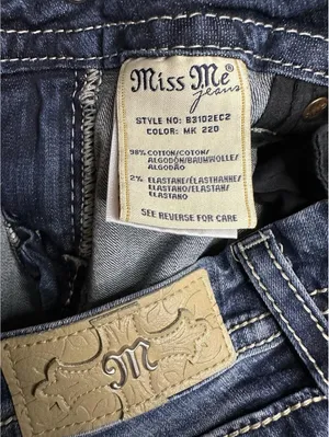 MISS ME Jeans Mid Rise Easy Cropped Bling Embellished Floral Design 27x23 thumbnail 3