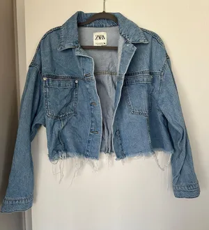 ZARA Cropped Jean Jacket thumbnail 1