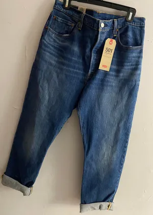 Levi's 721 High-Rise thumbnail 1