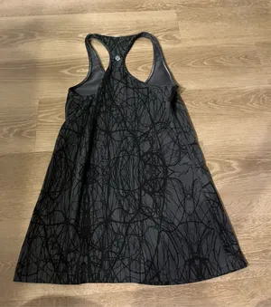 Lululemon Tank thumbnail 2