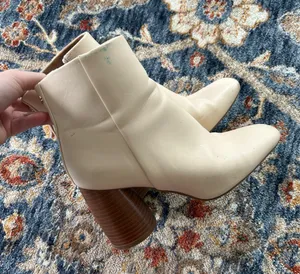 heeled boots Size 7.5 thumbnail 4