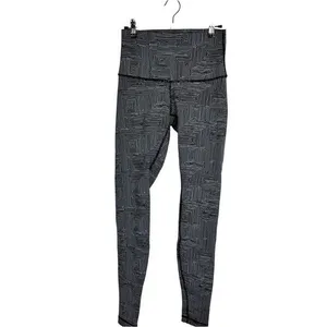 Lululemon Wunder Under Pant‎ (Hi-Rise) Maze Jacquard White Black W5AAYS Size 6 thumbnail 3