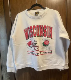 1994 Wisconsin Badgers 🦡 Sweatshirt with Gold KTC Tag Rose Bowl thumbnail 1