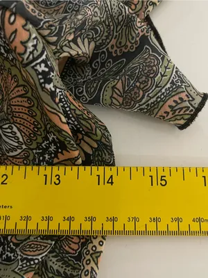 Forever 21 Olive Paisley off shoulder Ruffle Strap Maxi Dress thumbnail 5