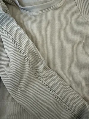 Aerie OFFLINE Long Sleeve Cropped Shirt thumbnail 2