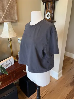 Lululemon LA Side Cinch T Shirt Charcoal Knit Boxy Cropped Crewneck Tee thumbnail 3