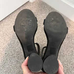 Jeffrey Campbell Laura Heels Size 6.5 Black Croc Ankle Strap Sandal Classic Chic thumbnail 8