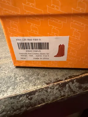Boots Red Size 9 thumbnail 5
