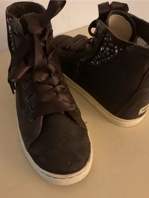 UGG Women's Dark Brown leather High-Top Sneakers with Ribbon Laces US 8.5 thumbnail 5
