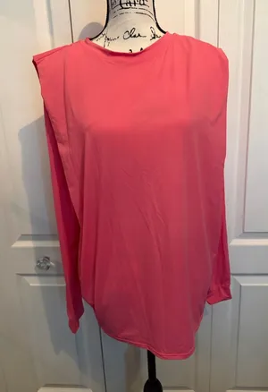 HALARA Coral Pink Long Sleeve Crew Neck Top thumbnail 1