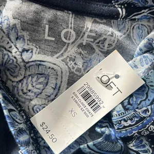 LOFT Crew Neck Floral Paisley Printed Top Tee Size XS New w/Tag thumbnail 4