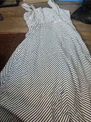 Draper James chevron Striped Square-Neck Midi Dress in Light Blue and White thumbnail 15