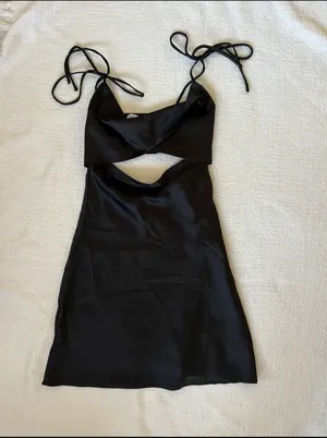 Princess Polly Black Mini Dress thumbnail 1