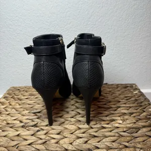 White House Black Market Evelyn Bootie Suede thumbnail 4