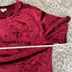 Garage Red Velvet Short Sleeve Tee size XS Modern‎ Crop Boxy Vamp Jewel Tone Top thumbnail 4