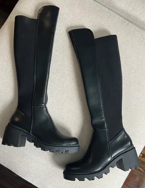 JustFab Ayden Chunky Block Heeled Boot thumbnail 2