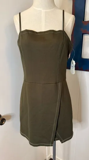 Altar'd State Olive Green Spaghetti Strap wrap romper Sz L NWT thumbnail 1