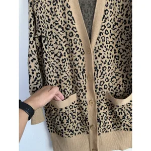J.Crew Leopard V Neck Merino Wool‎ Blend Cardigan Sweater Womens Size S Preppy thumbnail 5