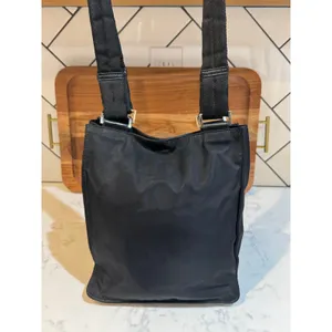 vintage black Guess triangle logo nylon shoulder crossbody bag 90s early Y2K thumbnail 9