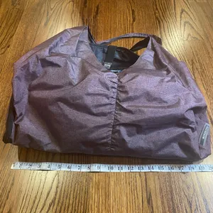 Mondetta Purple Nylon Shimmer Shoulder Bag Tote Travel Gym Bag thumbnail 3