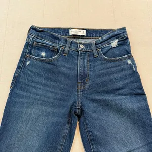 Abercrombie‎ & Fitch | Boyfriend Mid Rise Blue Jeans Distressed | Women's 26/2S thumbnail 3