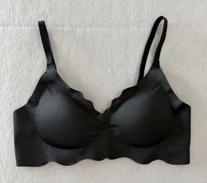 Women's Black Bra Size Large #260584 thumbnail 1